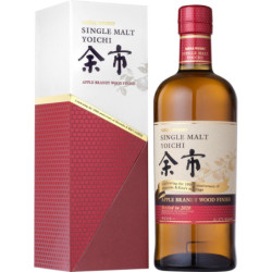 Nikka whisky,  która została wykończona w Apple Brandy Wood. 