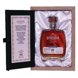 Polska Wódka Starzona w Beczkach